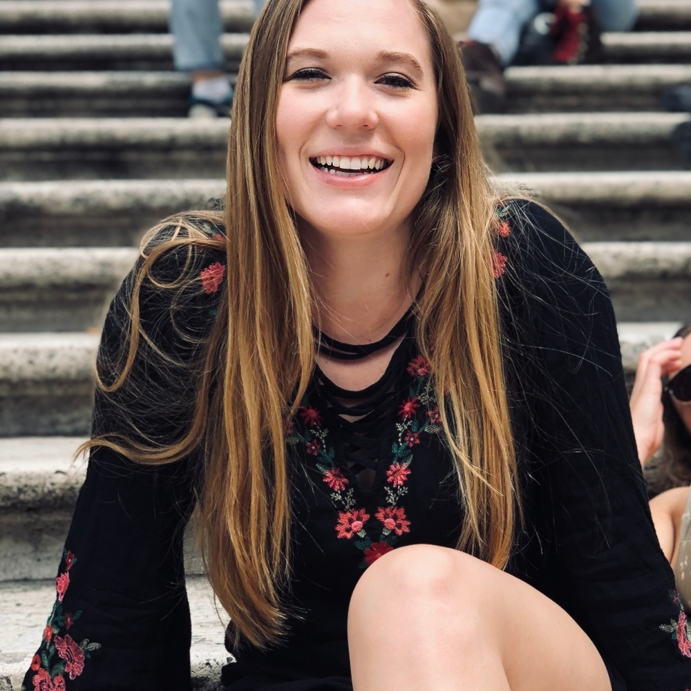 Meet your Posher, Madeline